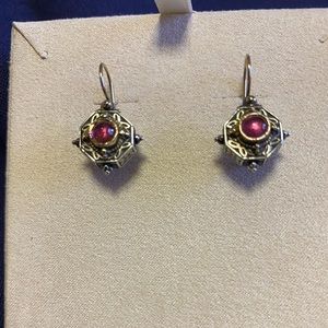 Konstantino earrings